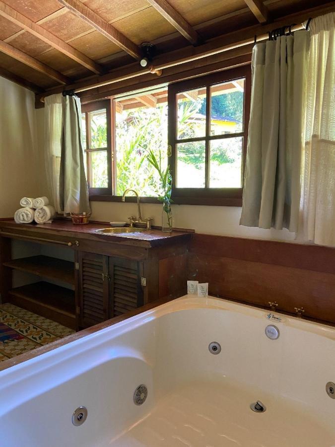 King Room Spa Bath