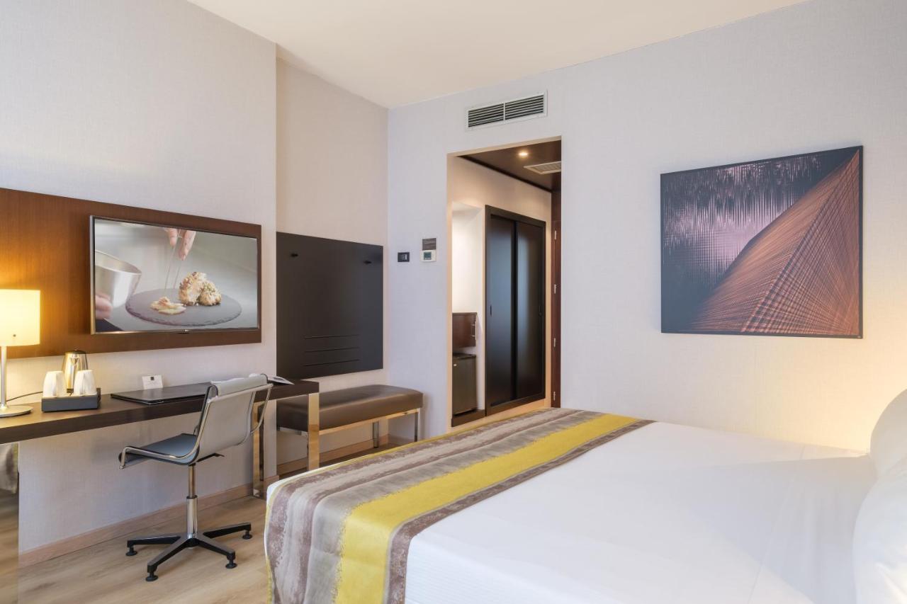 Double Room (1 Adult),1155137922:JPEG