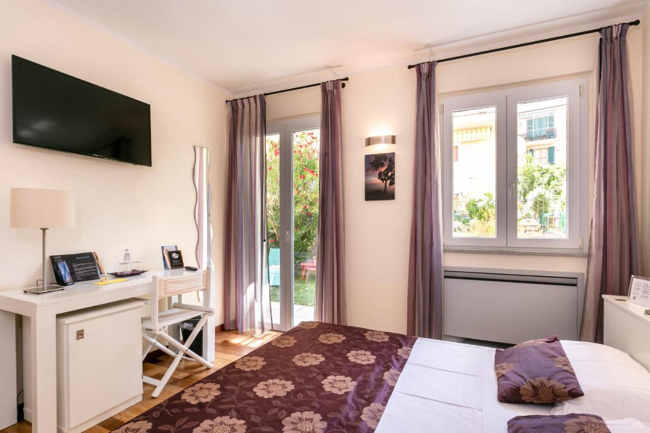 Double Room with Garden View,917497033:JPEG
