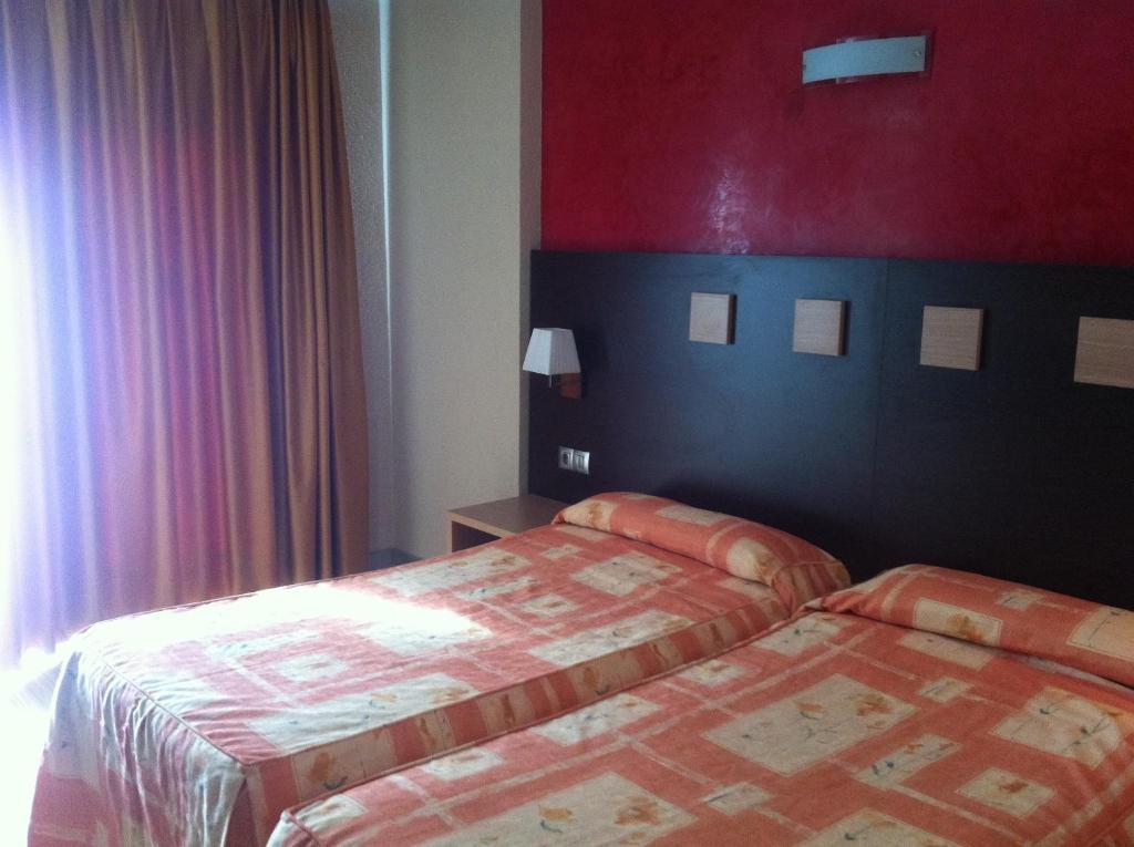 Double or Twin Room,1214658562:JPEG