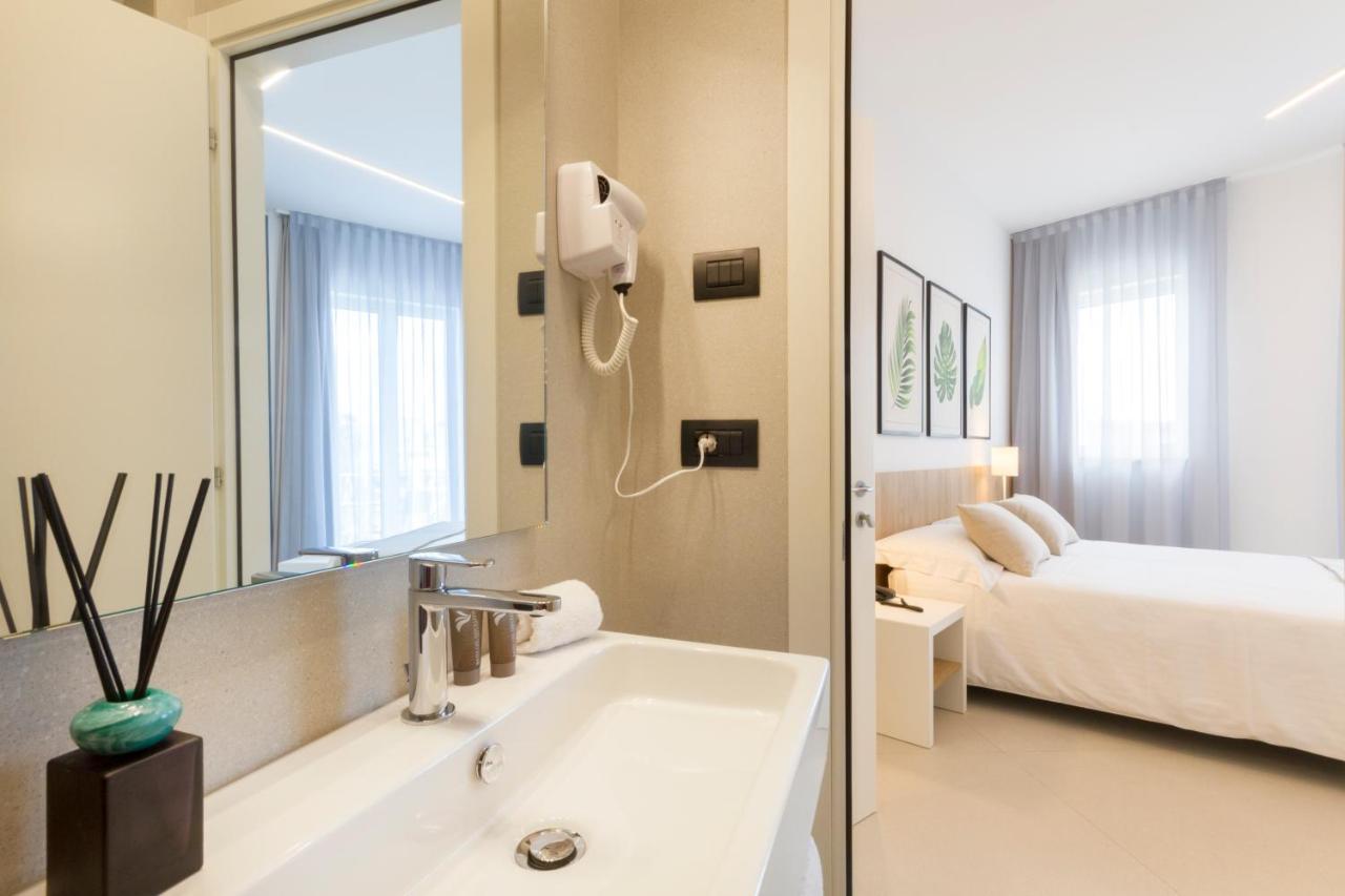Standard Double or Twin Room Balcony