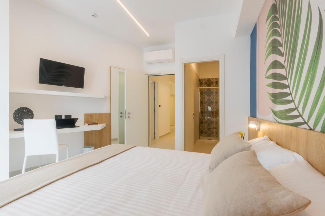 Standard Double or Twin Room Balcony