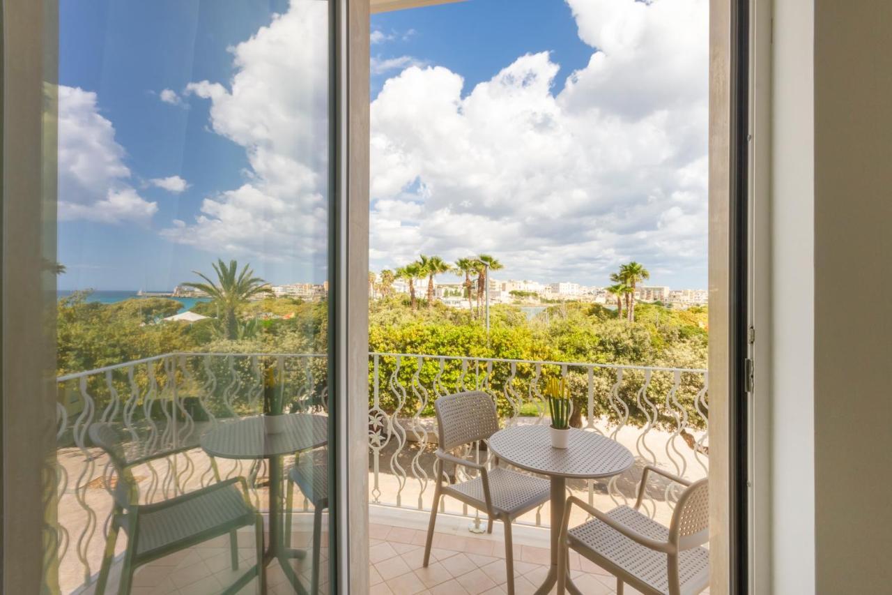 Standard Double or Twin Room Balcony