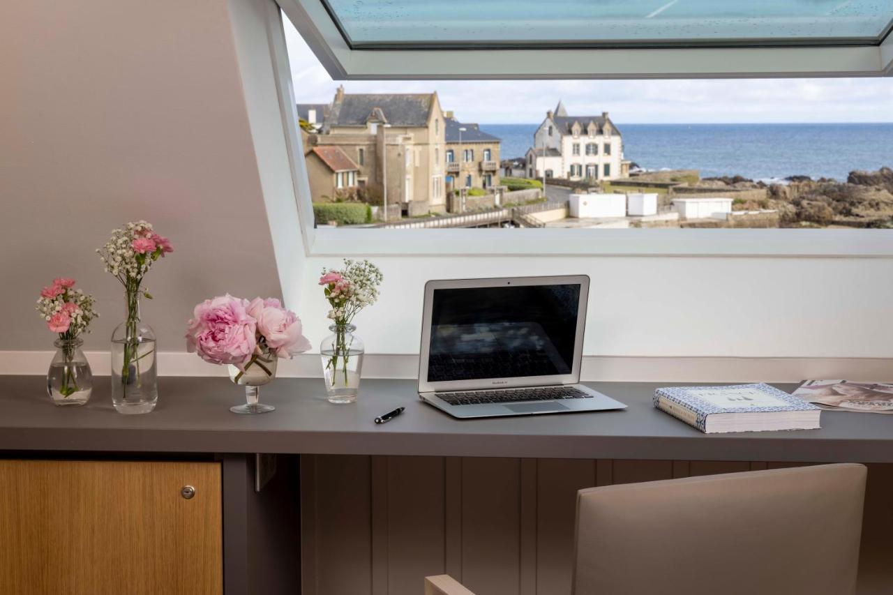 Attic Double Room Beach View