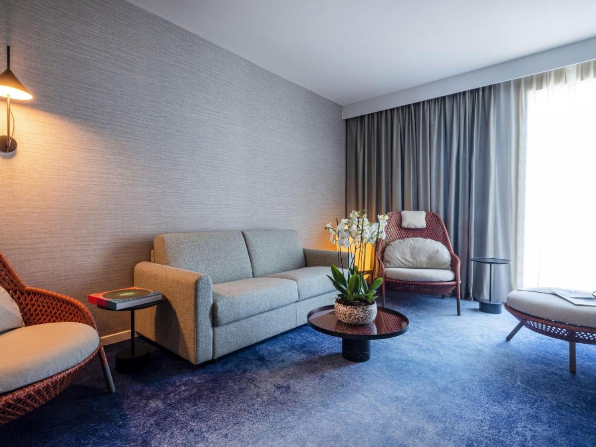 King Suite with One King Bed and Ocean View