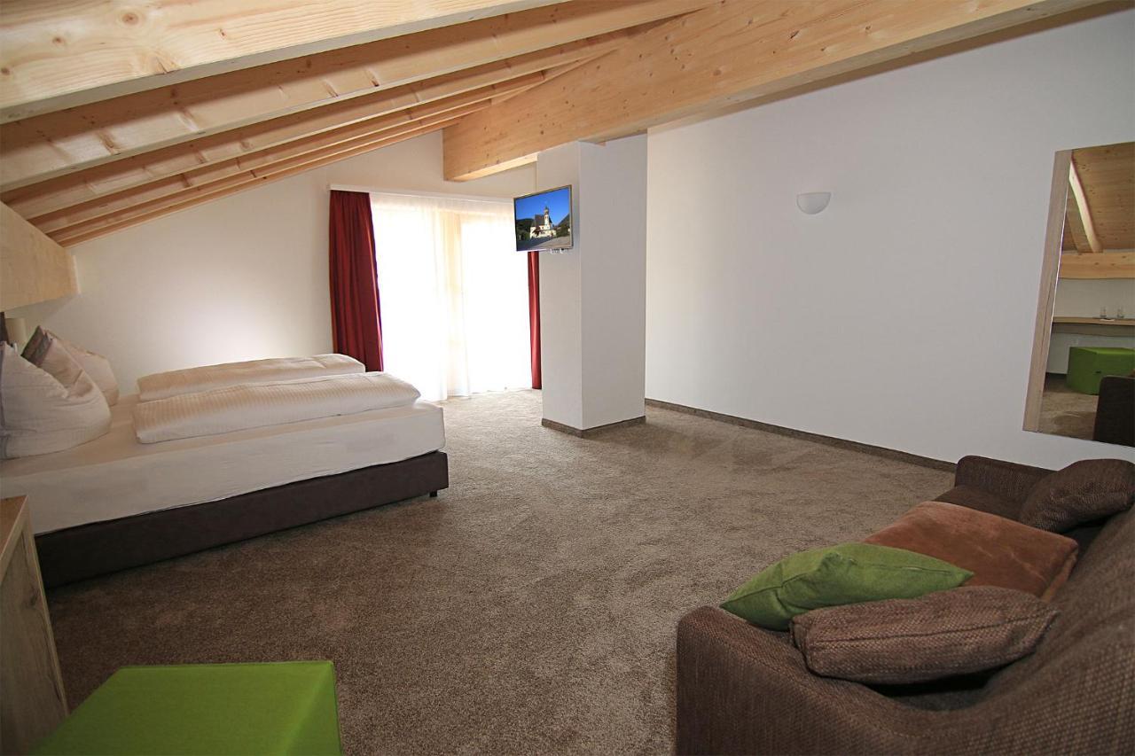 Superior Plus Double Room Balcony,234524314:JPEG