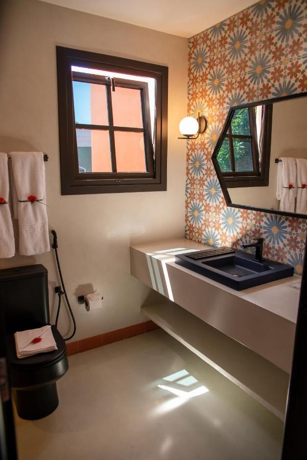 Superior King Suite
