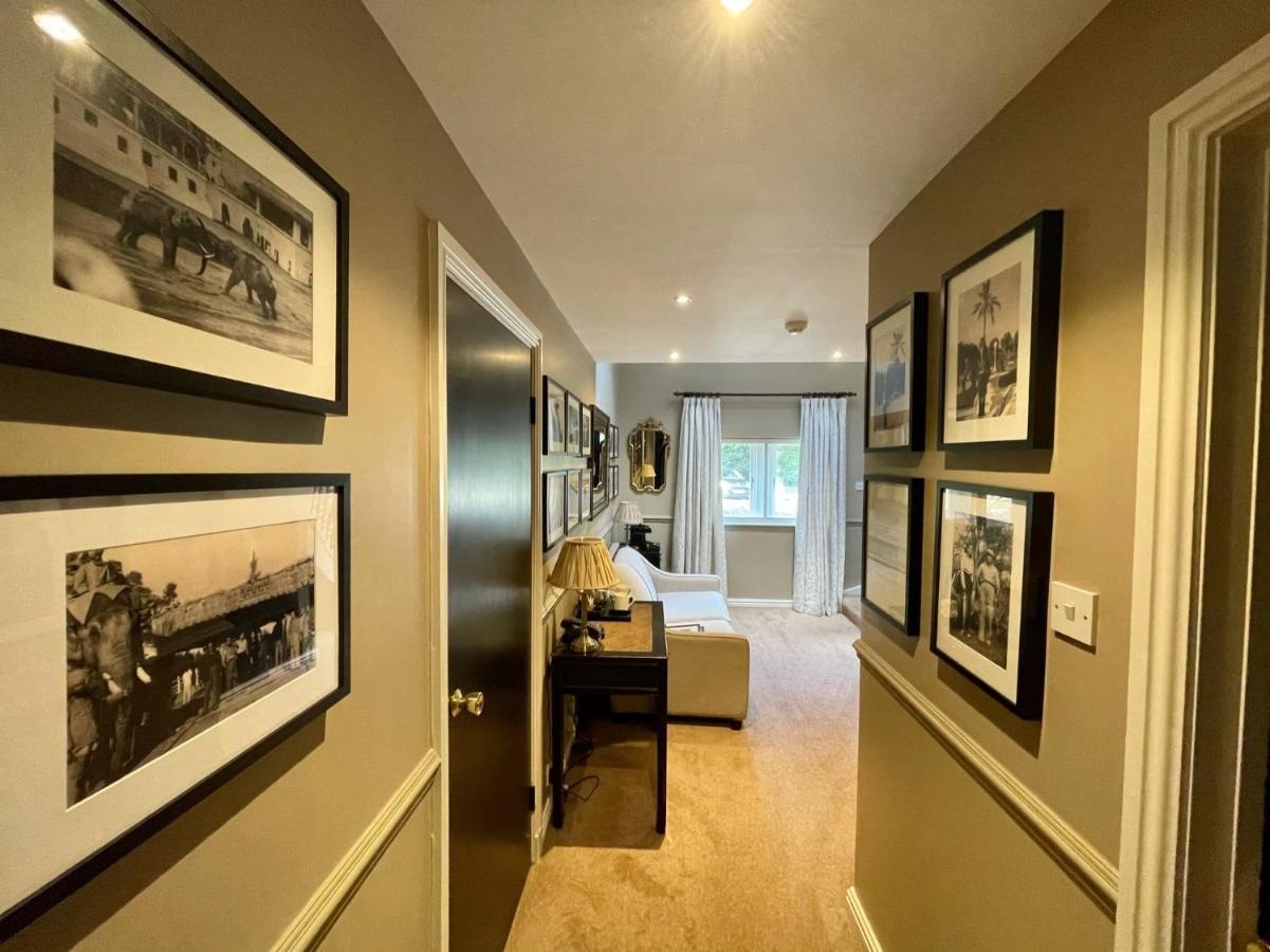 Split-level Suite
