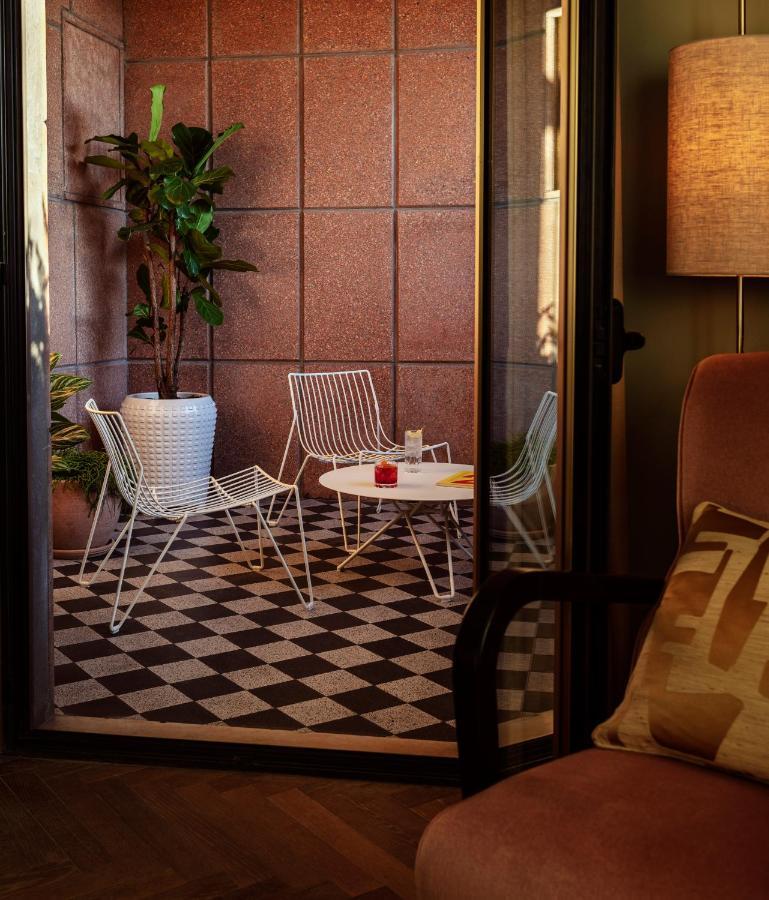 Roomy Terrace