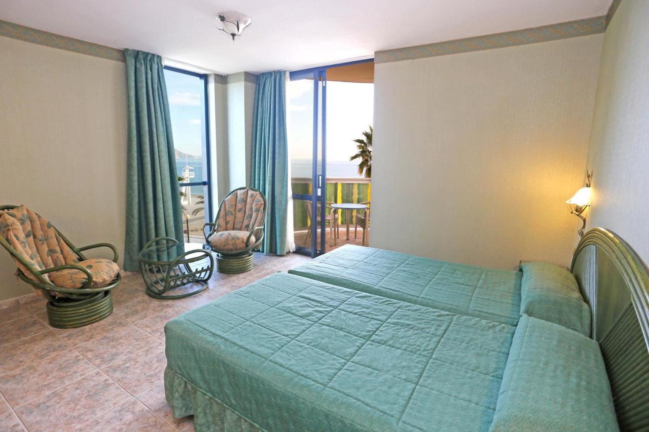 Double or Twin Room Side Sea View