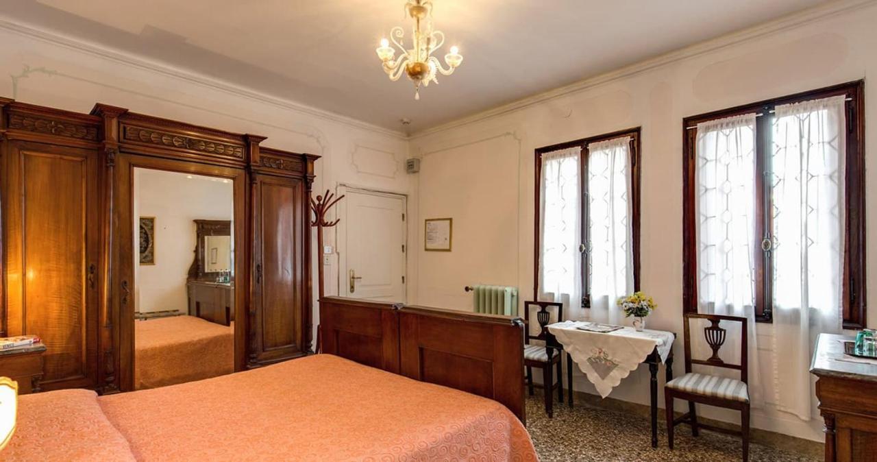 Triple Room with Bathroom,1113445140:JPEG