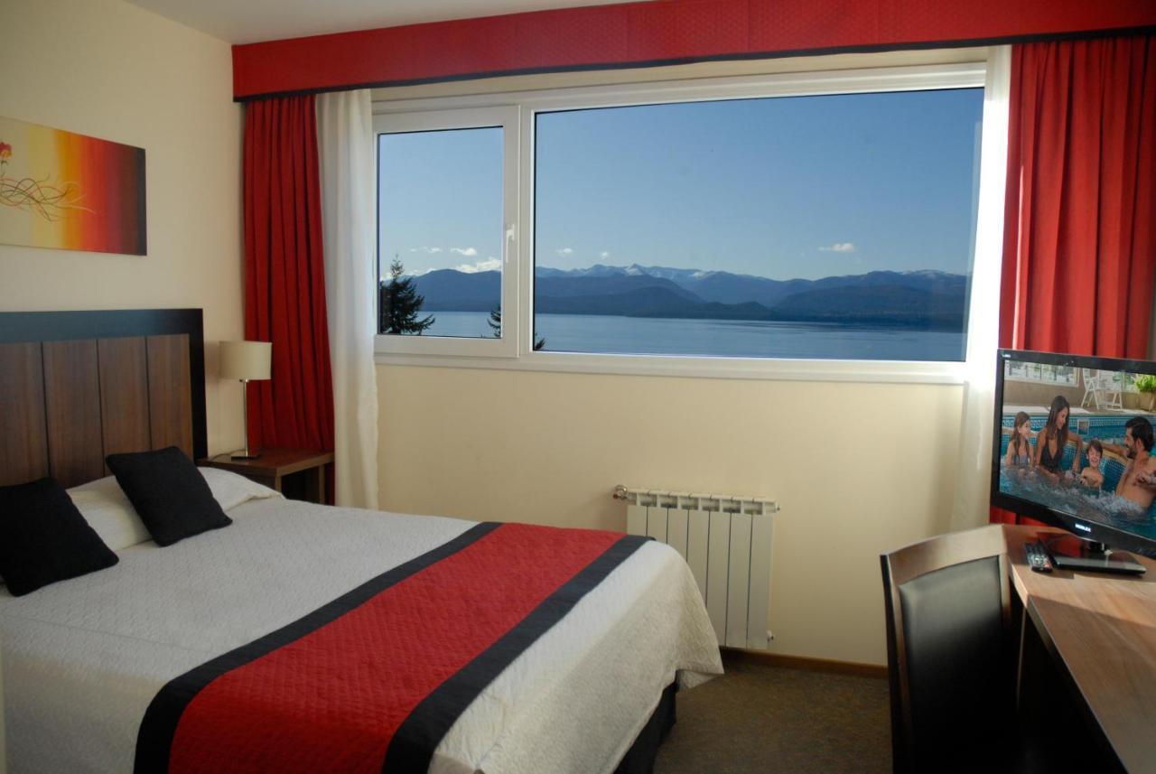 Double or Twin Room Lake View