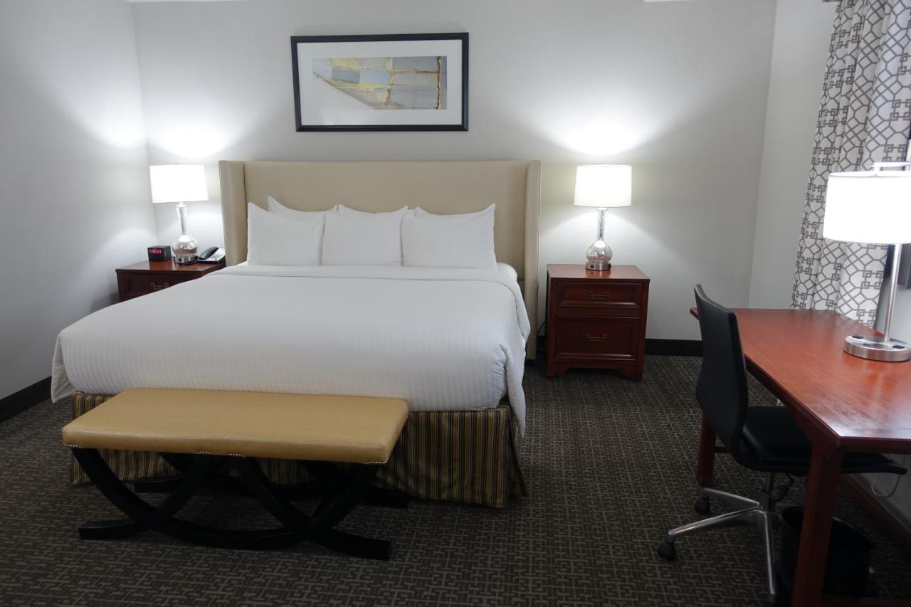 Standard King Room