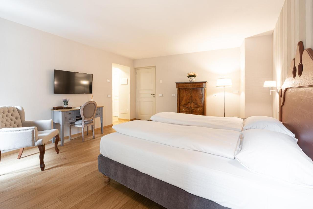 Deluxe Double or Twin Room Garden View
