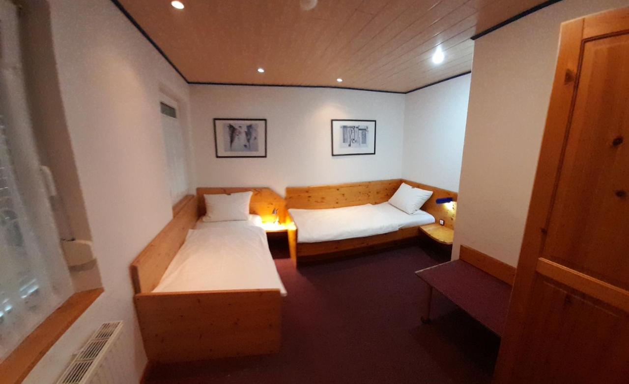 Family Suite 2 Bedrooms until 16