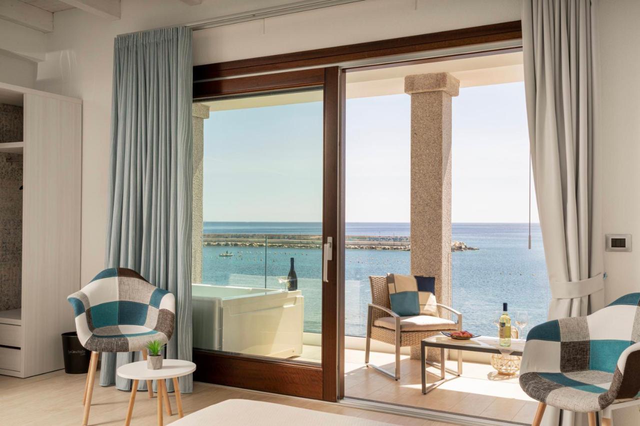 Deluxe Double or Twin Room Sea View