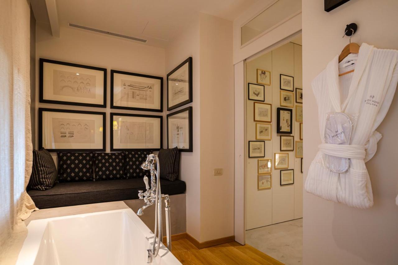 Premium Interior Room