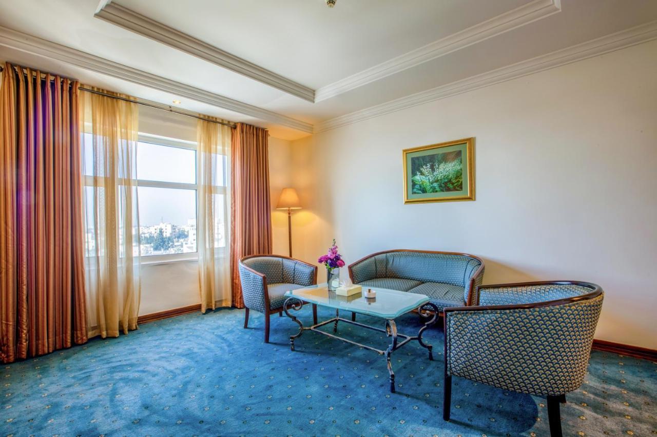 Bristol Suite
