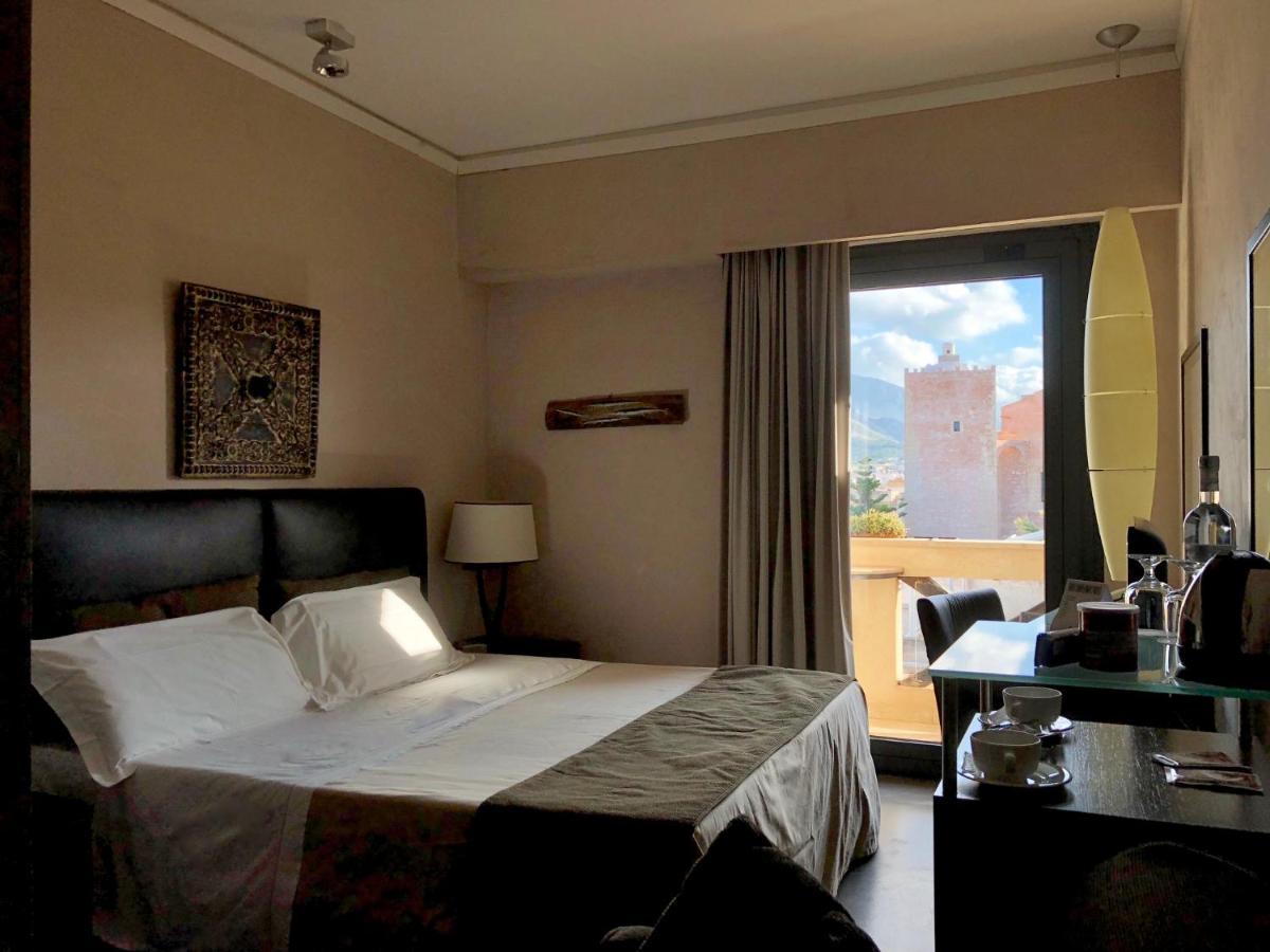 Large Deluxe Triple Room,1612971616:JPEG