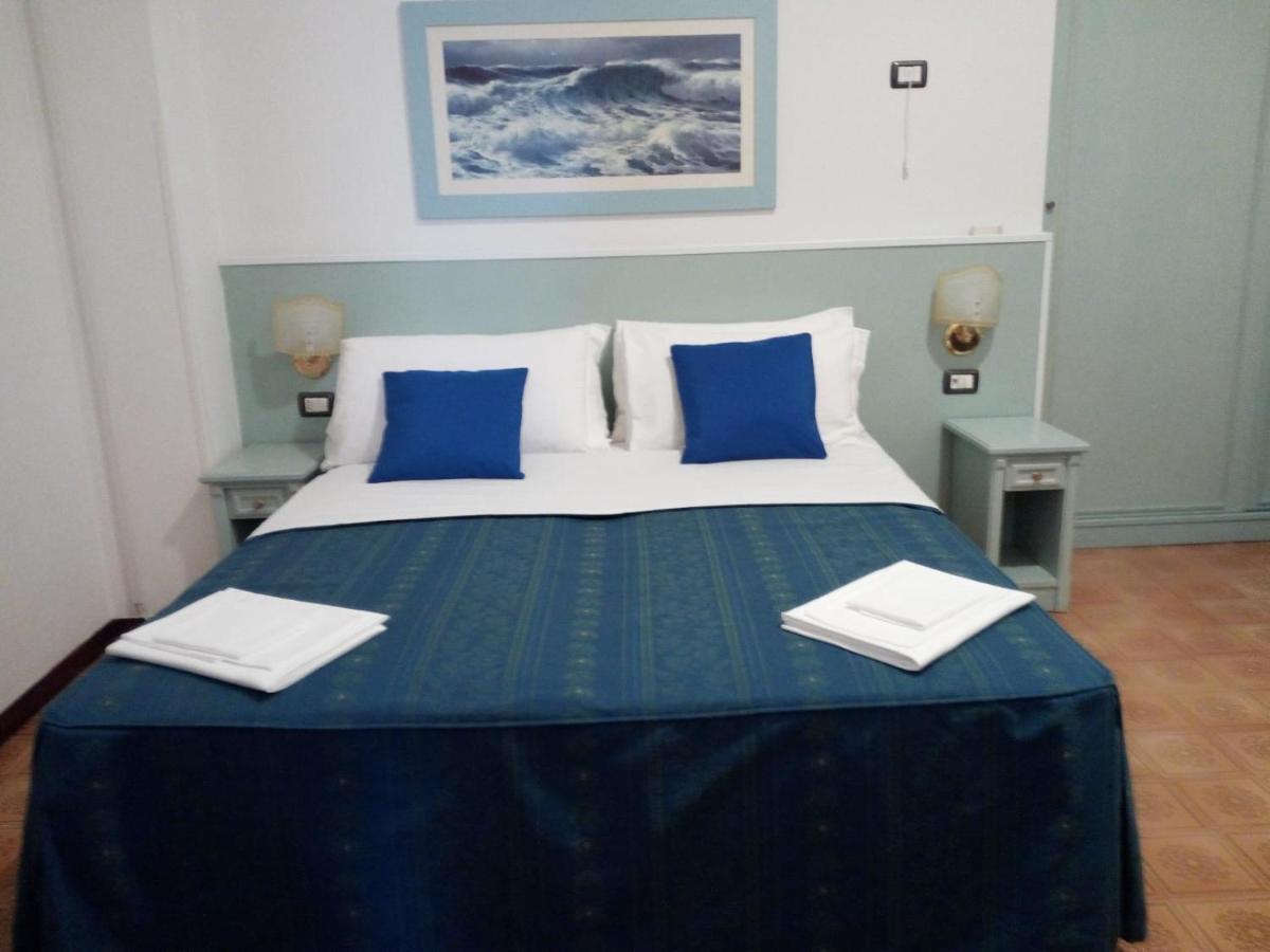 Superior Double or Twin Room Beach,844281419:JPEG