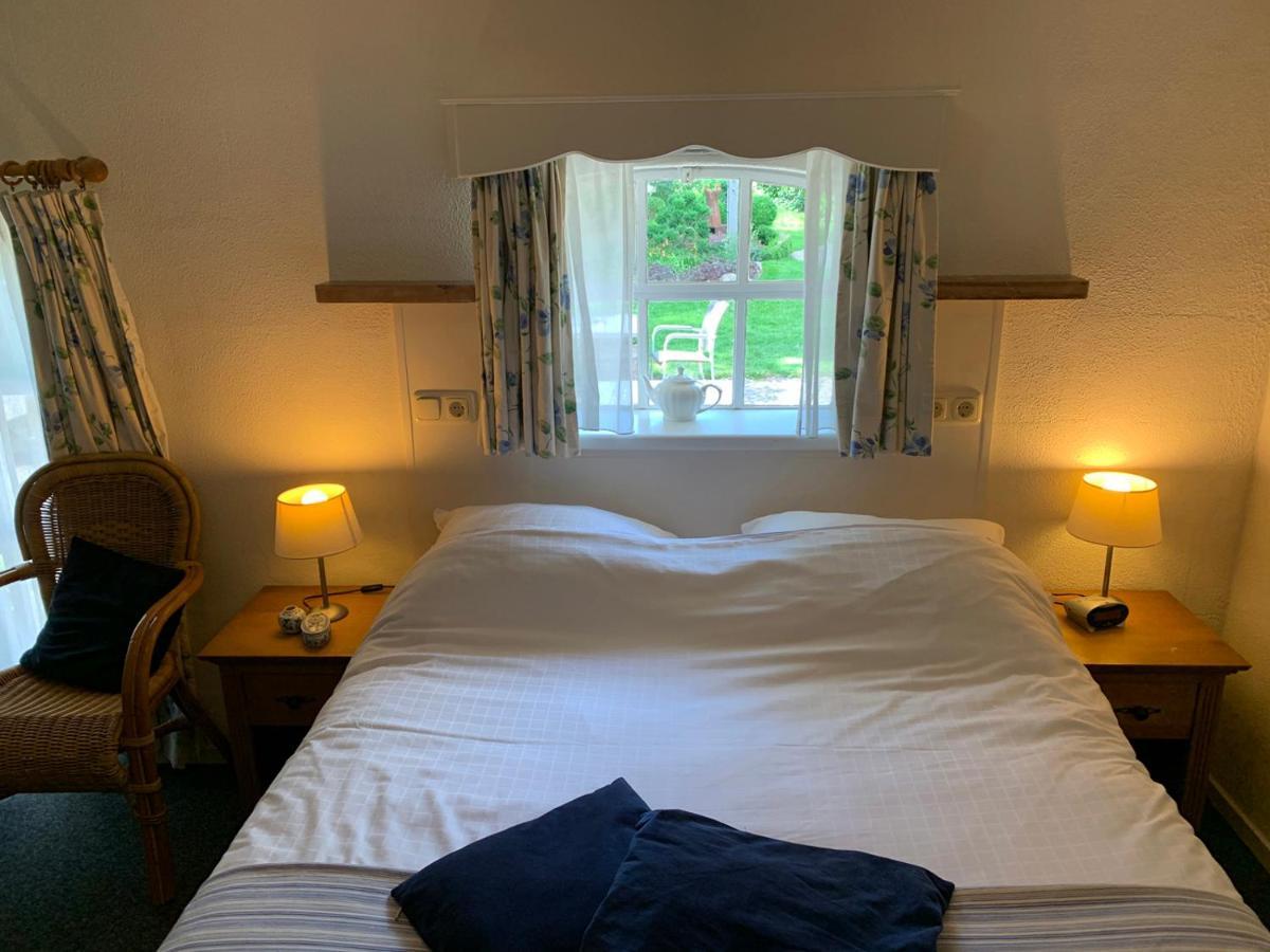 Standard Double Room,1118585292:JPEG