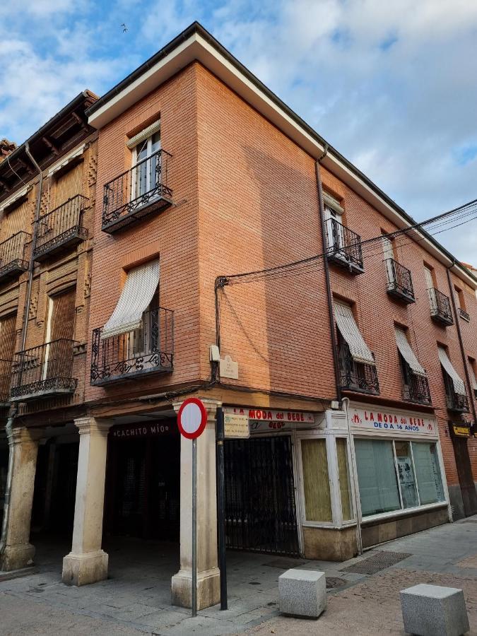 Three-Bedroom Apartment,1123945626:JPEG
