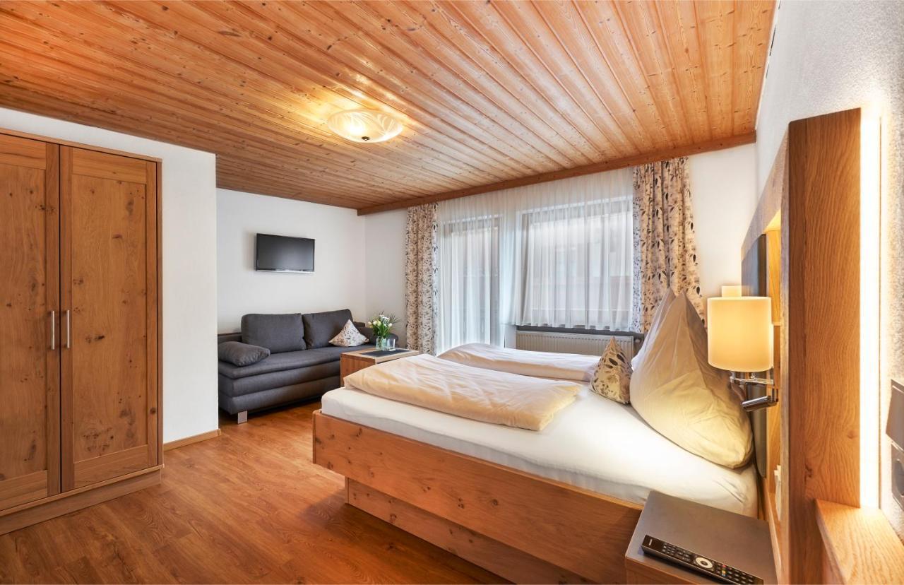 Double Room Balcony,1623701001:JPEG