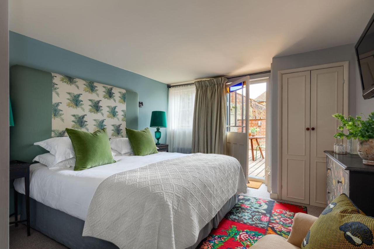 Classic Double or Twin Room