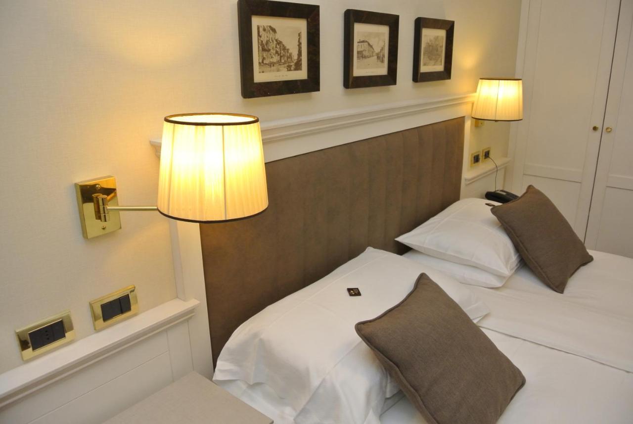 Double or Twin Room Balcony