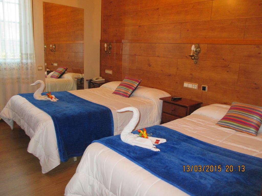 Double Room Extra Bed,56657842:JPEG