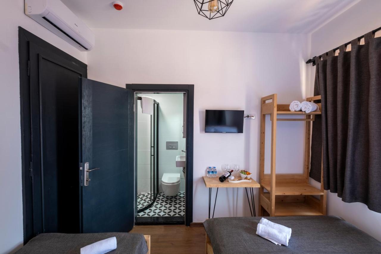 Comfort Triple Room