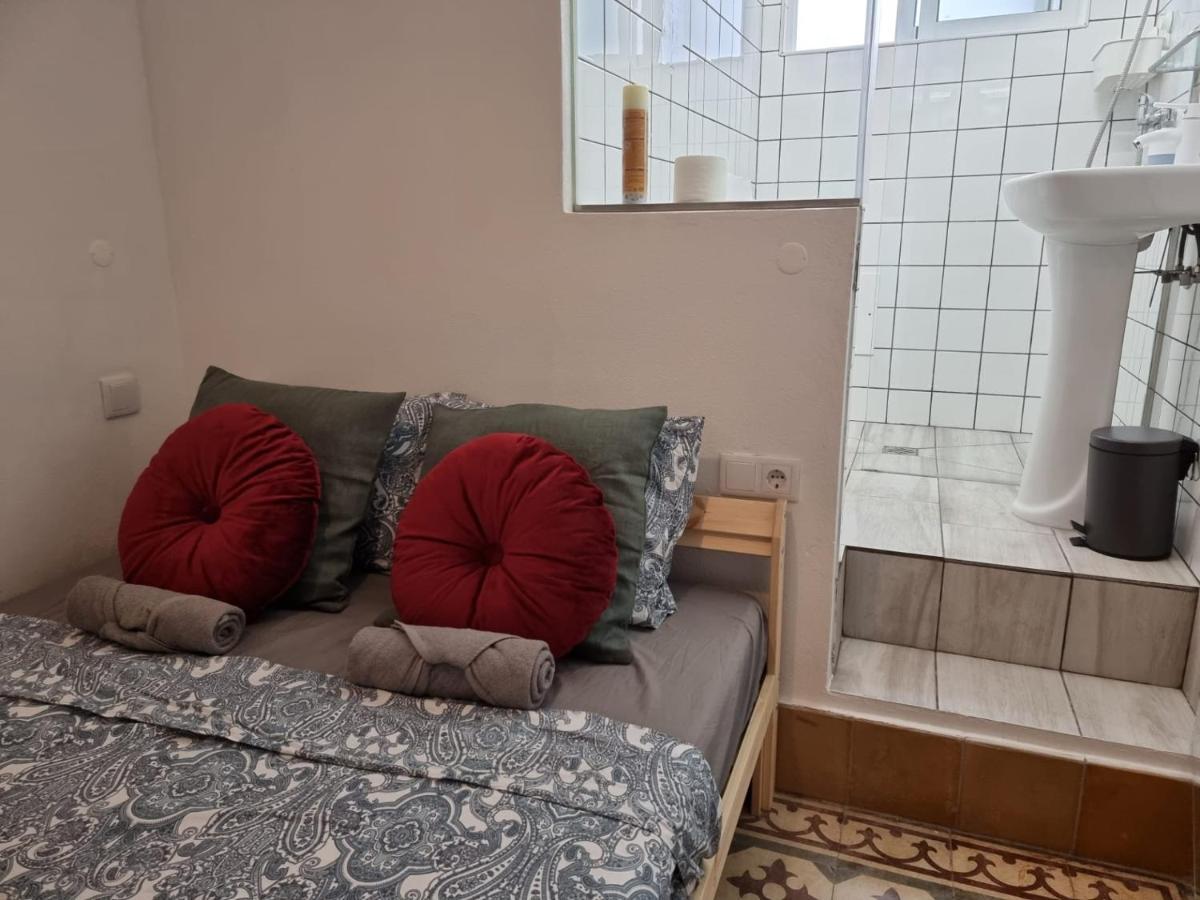 Double Room Private Bathroom