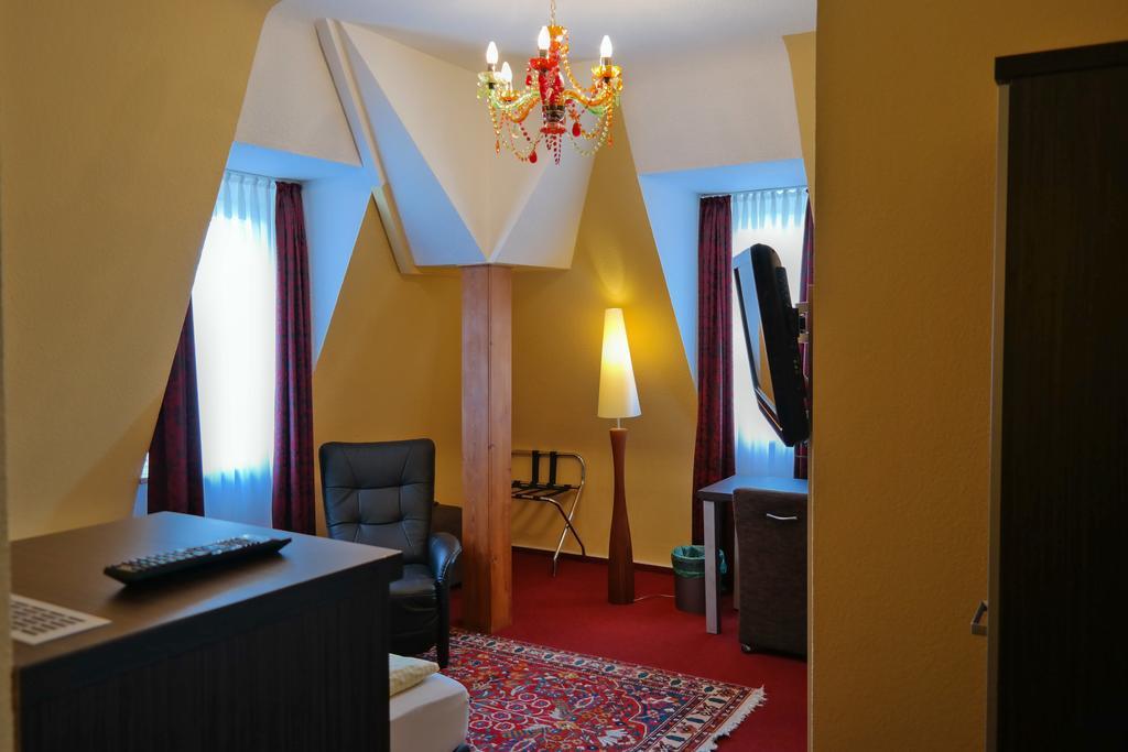 Single Room