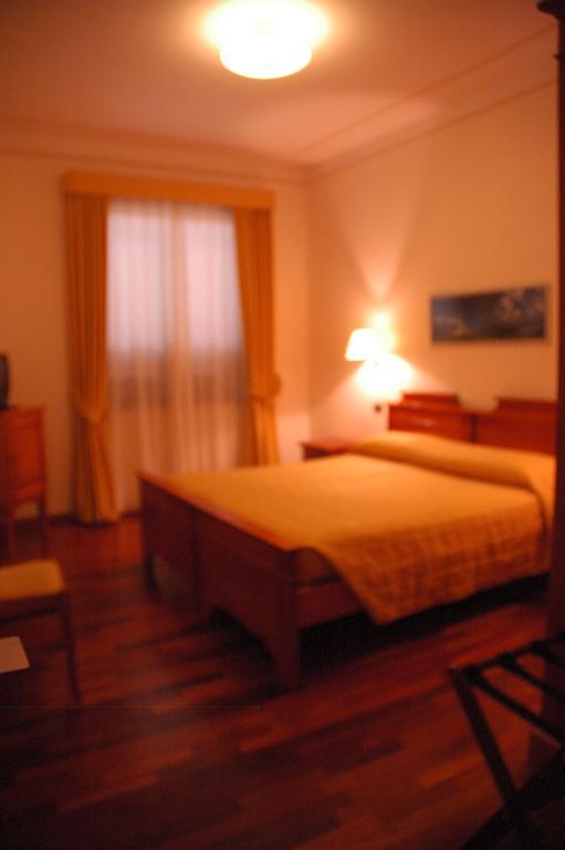 One-Bedroom Apartment,112347855:JPEG