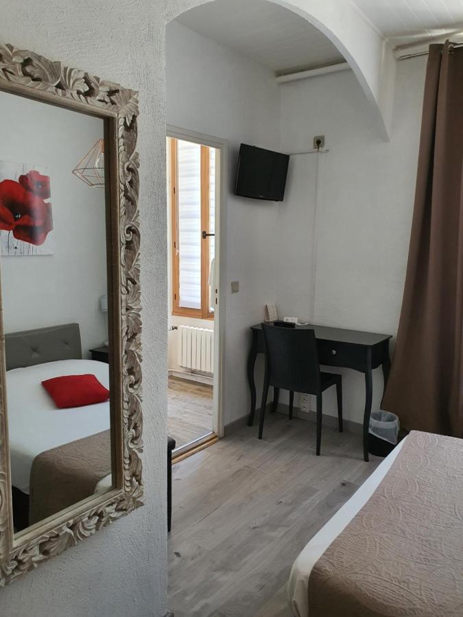 Standard Double Room,1123074579:JPEG