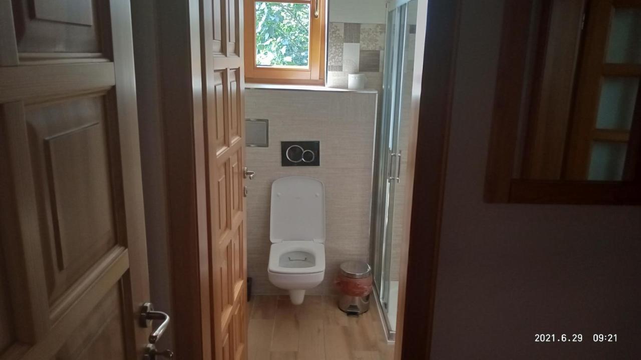 Double Room Disability Access Roll Shower,332333128:JPEG