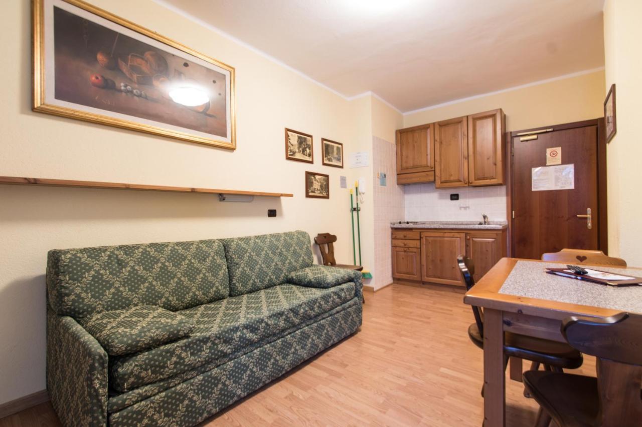 Family triple room