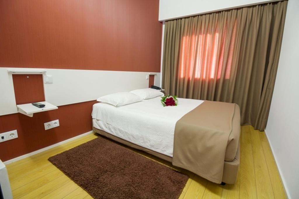 Basic Double or Twin Room