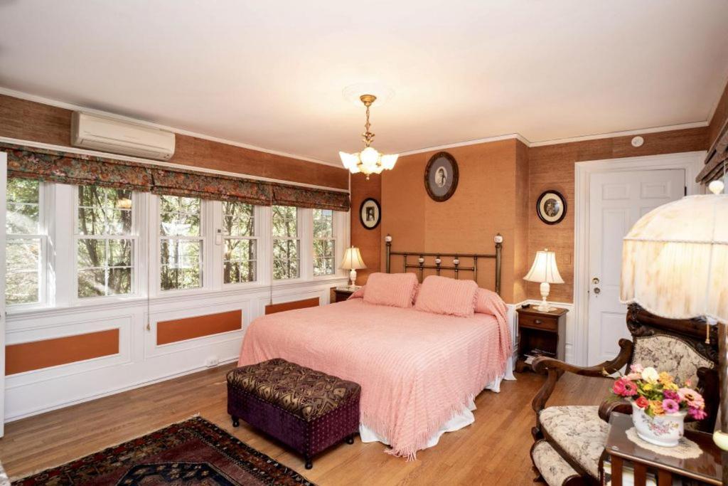 King Room with Garden View