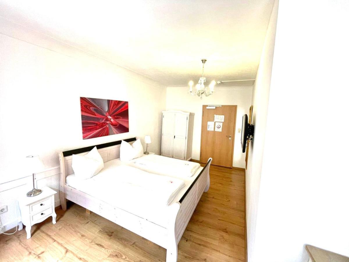 Double Room Private External Bathroom