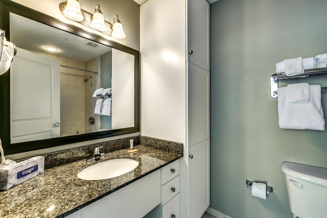 Two-Bedroom Suite