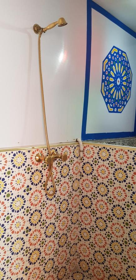 Single Room Shower