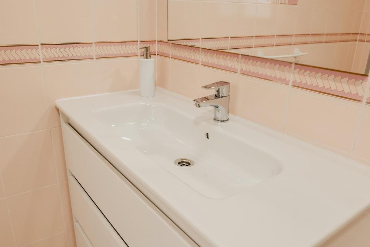 Quadruple Room with Private Bathroom,1126892670:JPEG