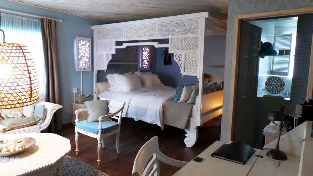Deluxe Double Room,112524105:JPEG