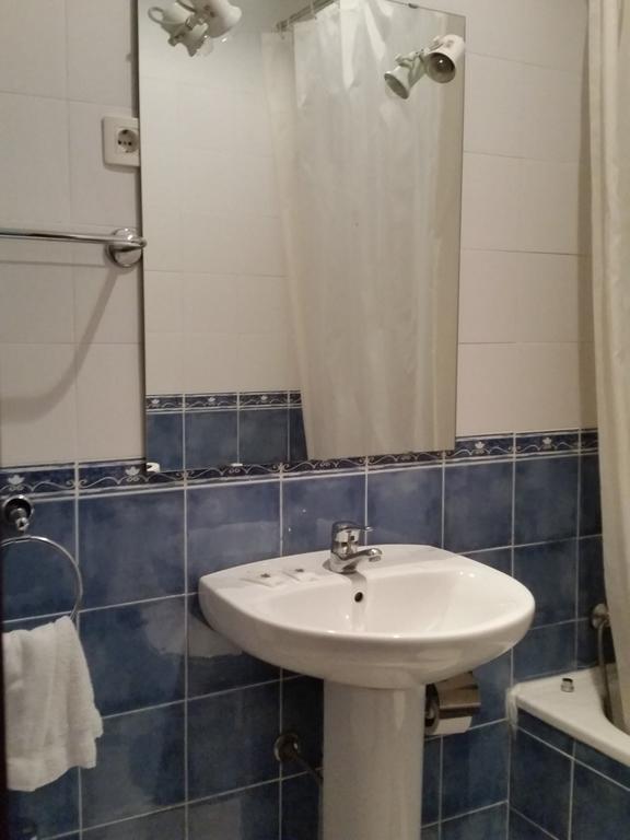 Triple Room,112563717:JPEG