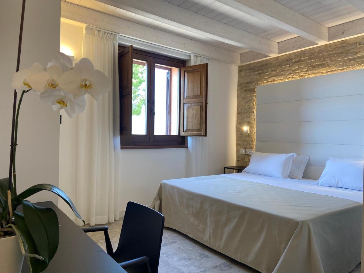 Classic Double Room,1125760059:JPEG