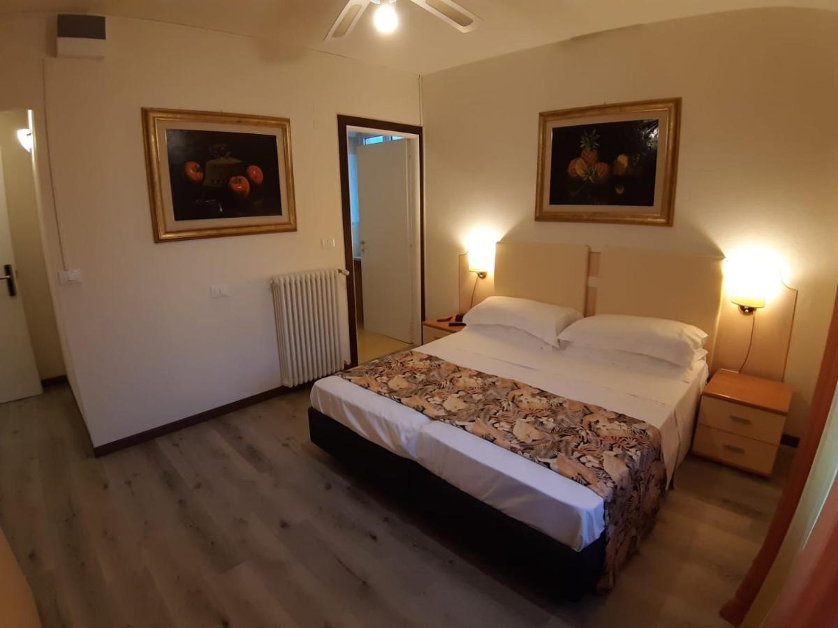 Economy Twin Room,1126439778:JPEG