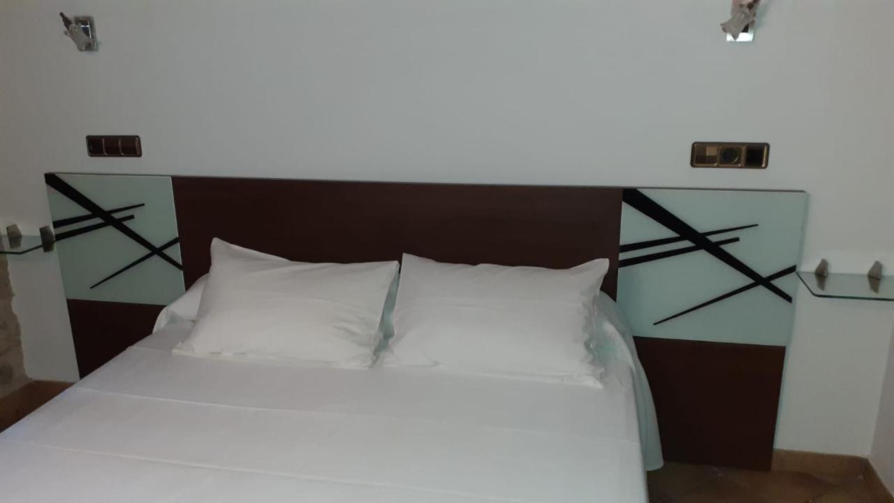 Standard Double Room,1126563711:JPEG