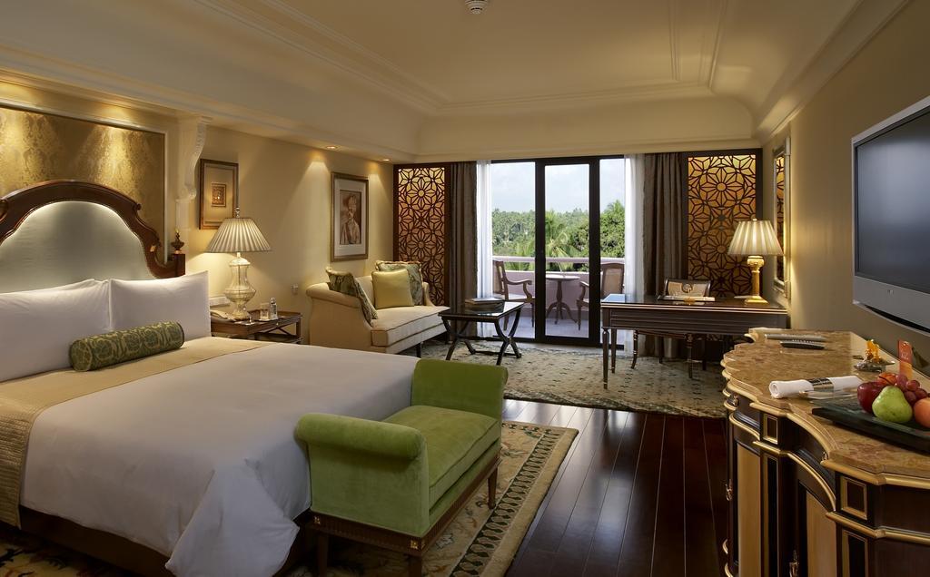 Premier Room