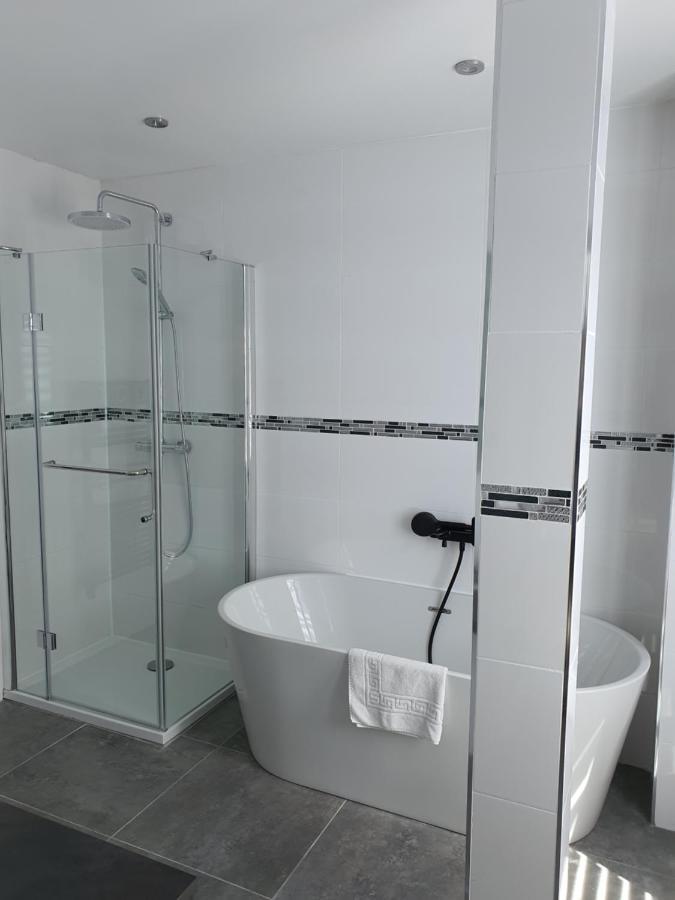 Triple Room,1123087434:JPEG